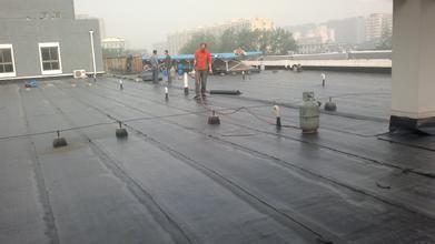 上饶房顶防水补漏工程施工全指南
